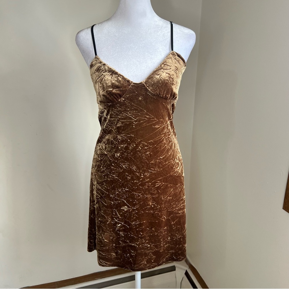 Blue Life vintage y2k Velvet Midi Dress in Gold adjustable‎ strap size M - Picture 3 of 9